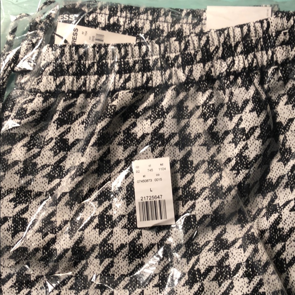 Express houndstooth pants